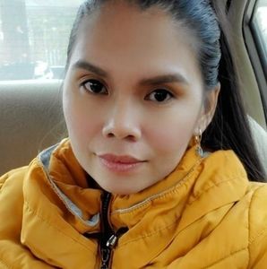 Meet your Posher, Lorena